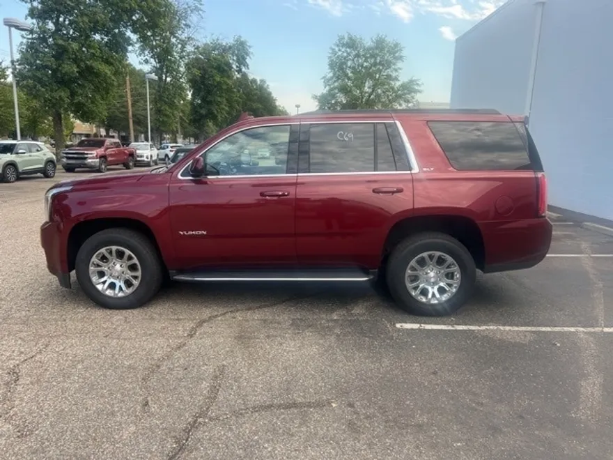2020 Gmc Yukon SLT photo 1