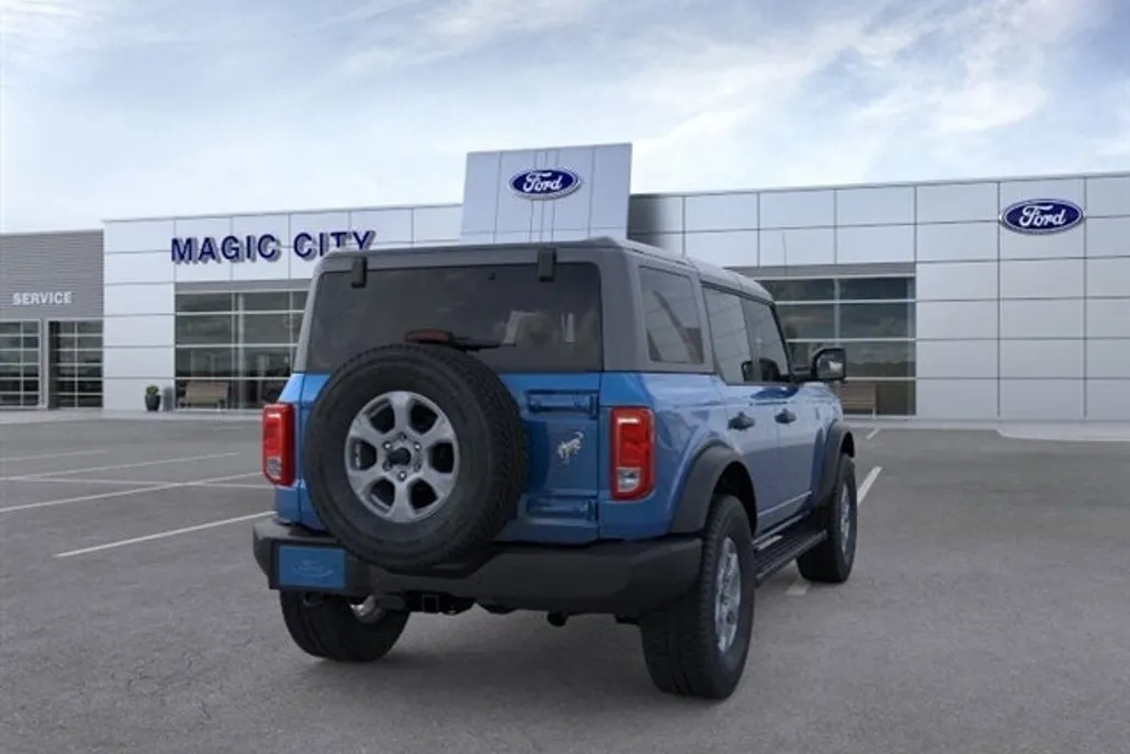 2024 Ford Bronco Big Bend photo 1
