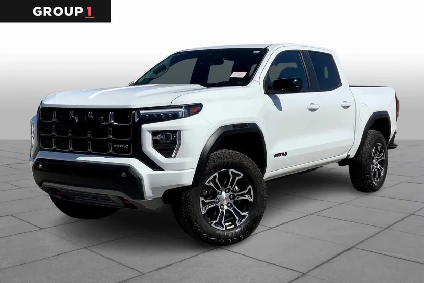 2024 Gmc Canyon AT4 photo 1