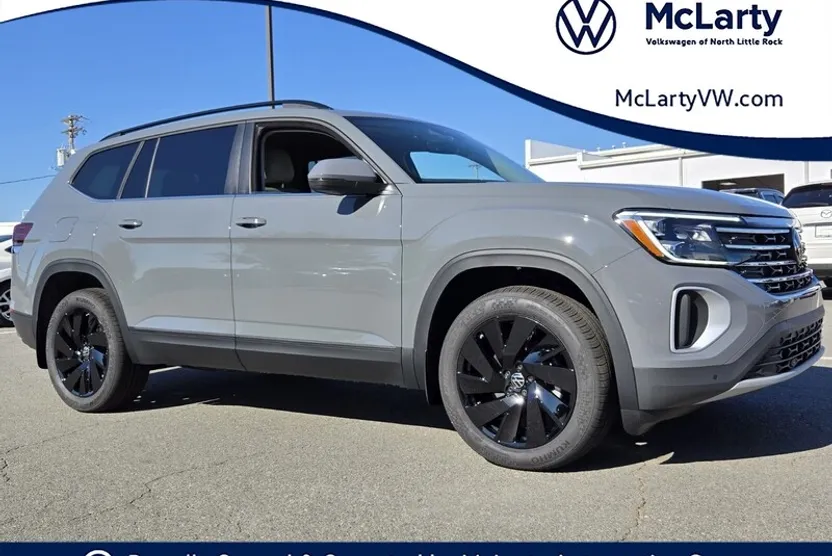 2026 Volkswagen Atlas SE Technology photo 1