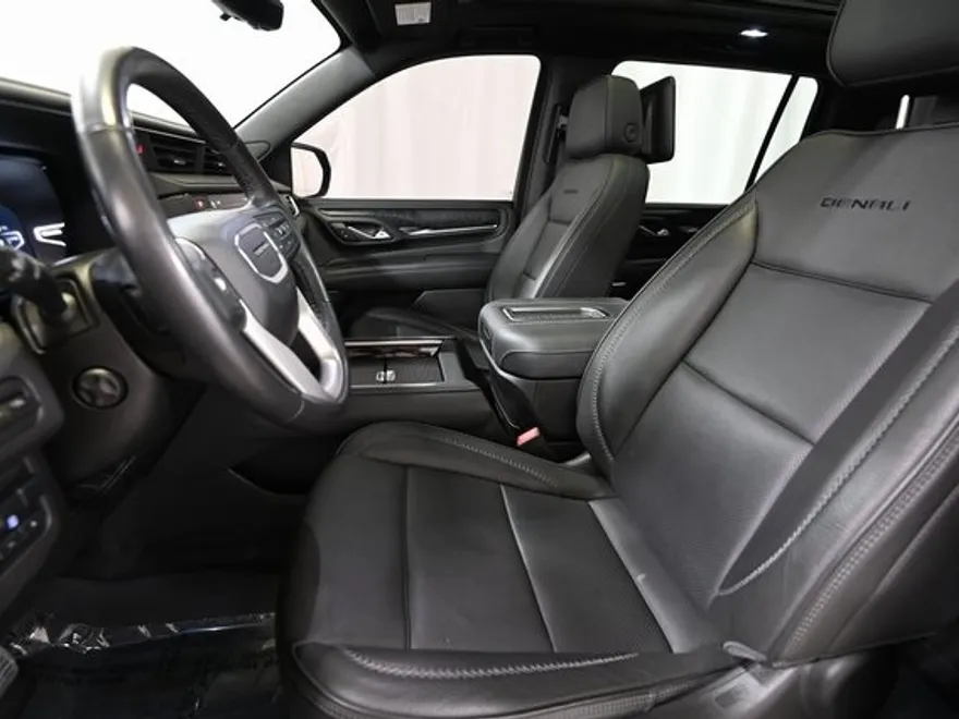 2022 Gmc Yukon XL Denali photo 1