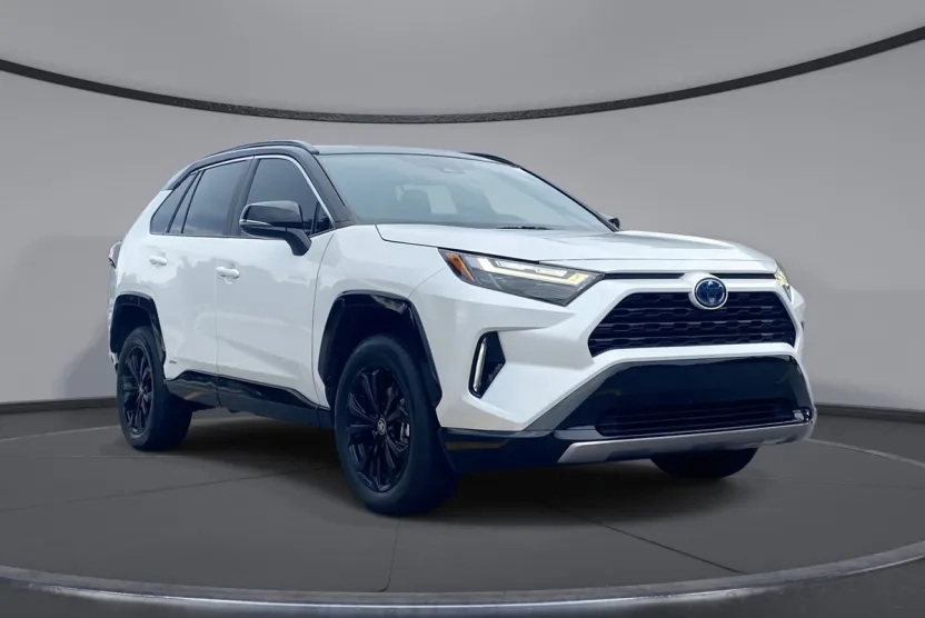 2023 Toyota RAV4 Hybrid XSE photo 1