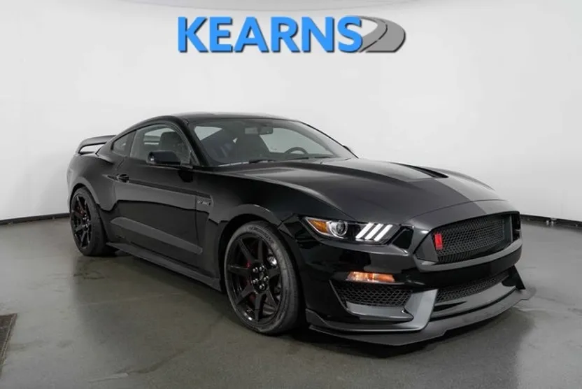 2017 Ford Mustang Shelby GT350R photo 1