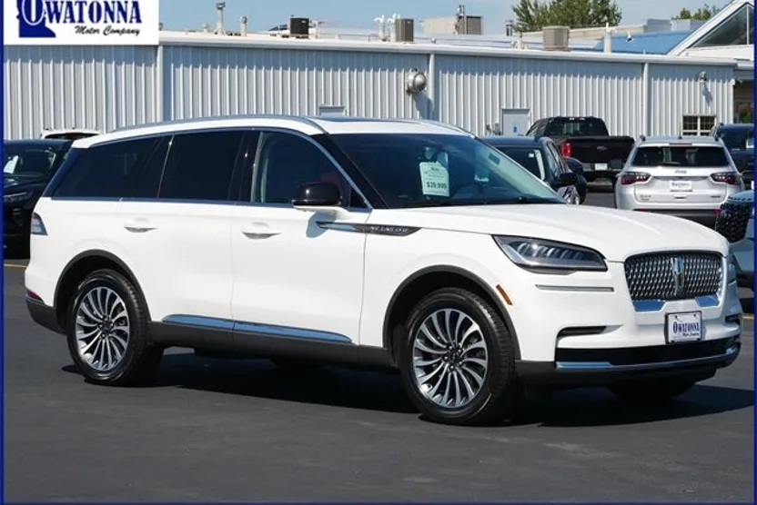 2022 Lincoln Aviator Reserve photo 1