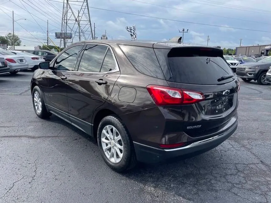 2020 Chevrolet Equinox photo 1