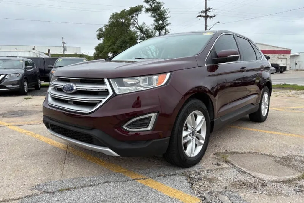 2017 Ford Edge SEL photo 1