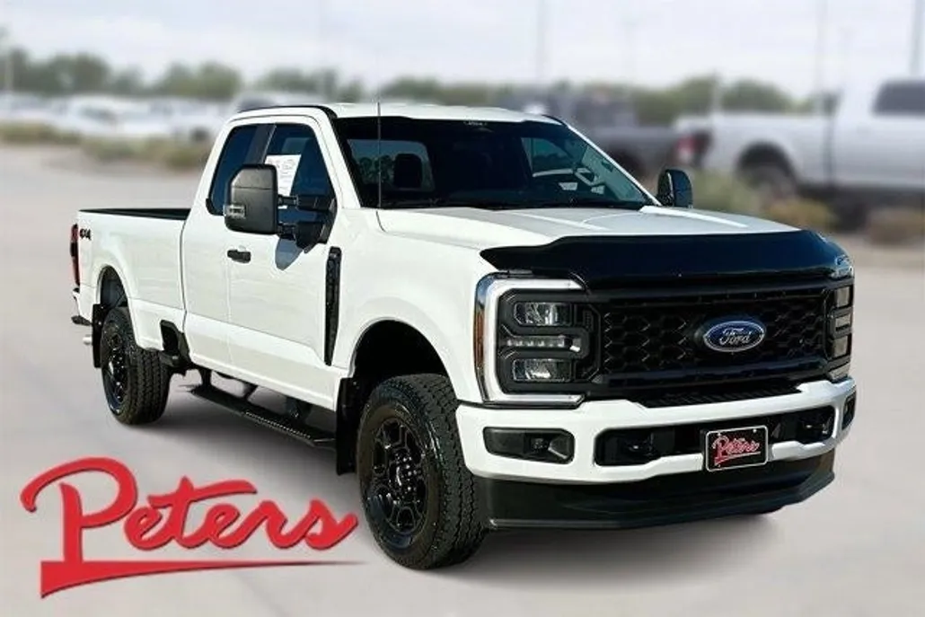 2024 Ford F-250 XL photo 1