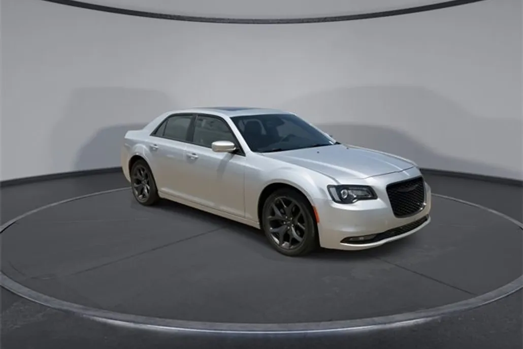 2023 Chrysler 300 S photo 1