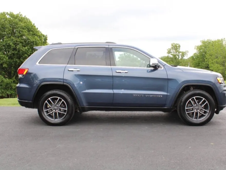 2020 Jeep Grand Cherokee Limited photo 1