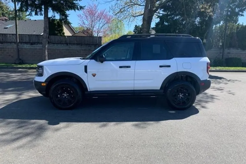 2025 Ford Bronco Sport Badlands photo 1