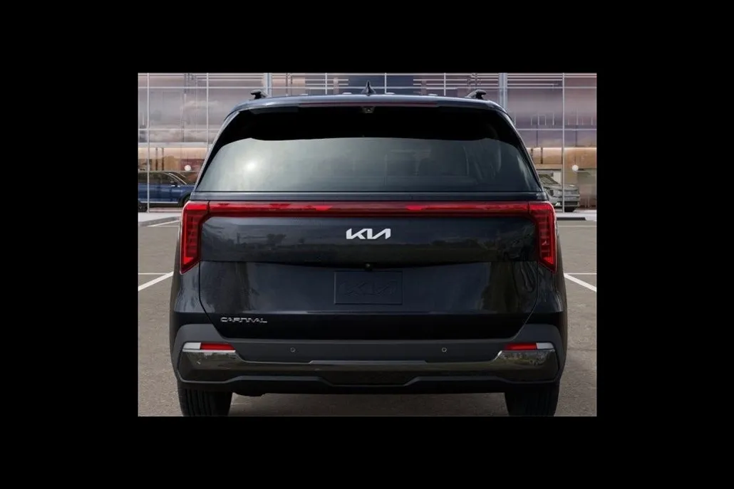 2025 Kia Carnival SX Prestige photo 1