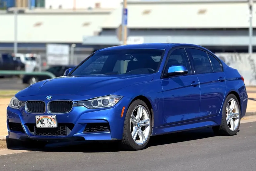 2013 Bmw 328i 3-series photo 1