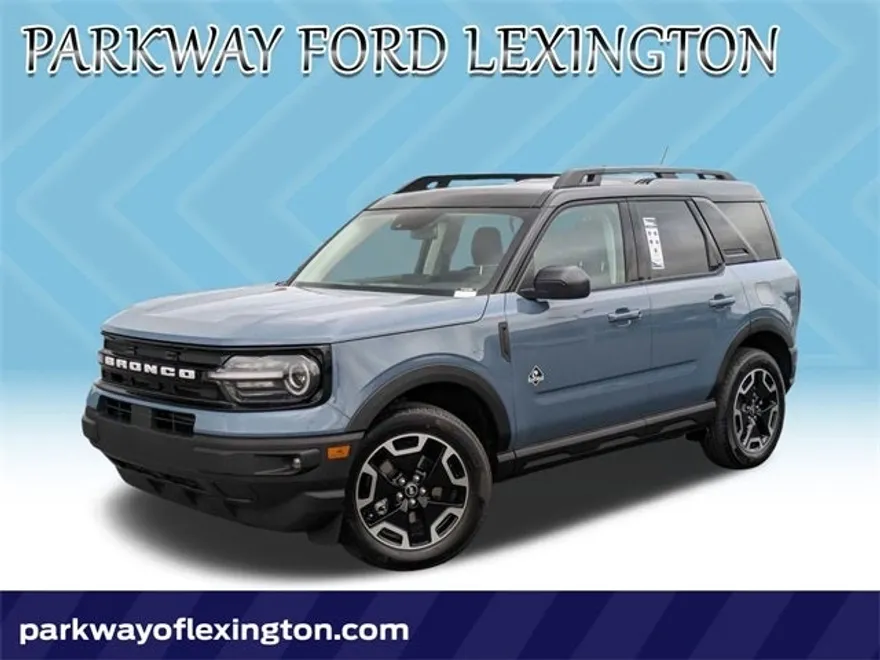 2024 Ford Bronco Sport Outer Banks photo 1