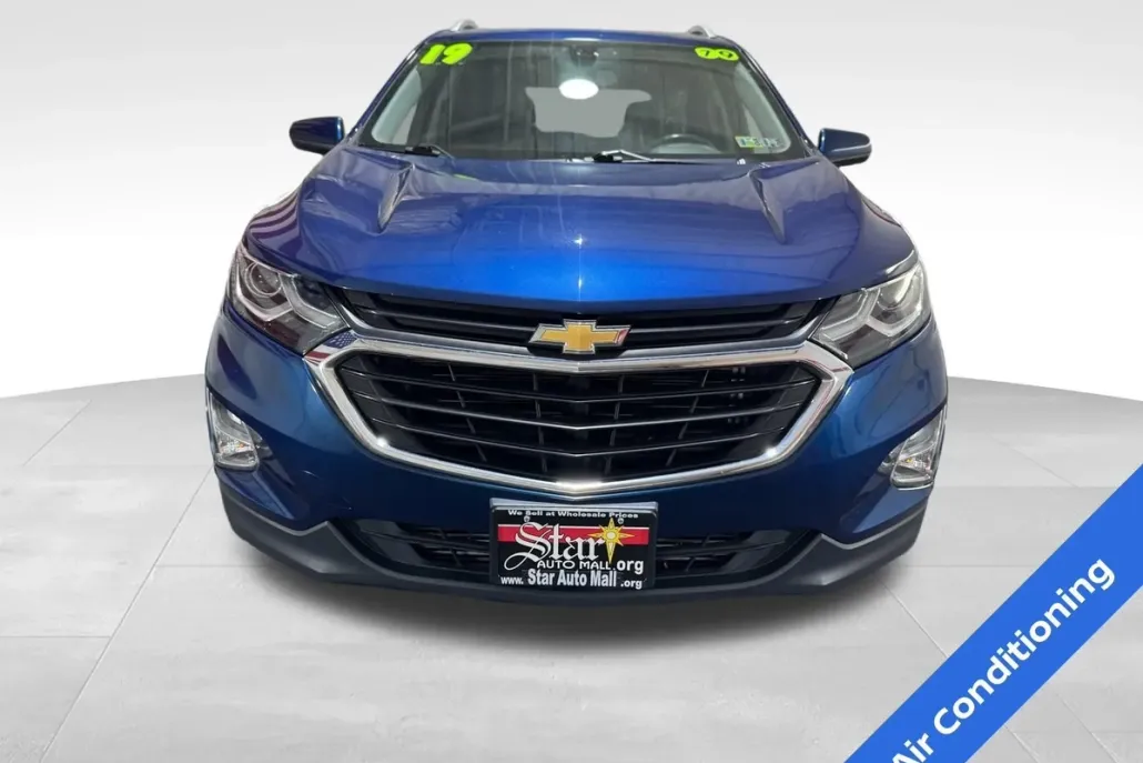 2019 Chevrolet Equinox LT photo 1