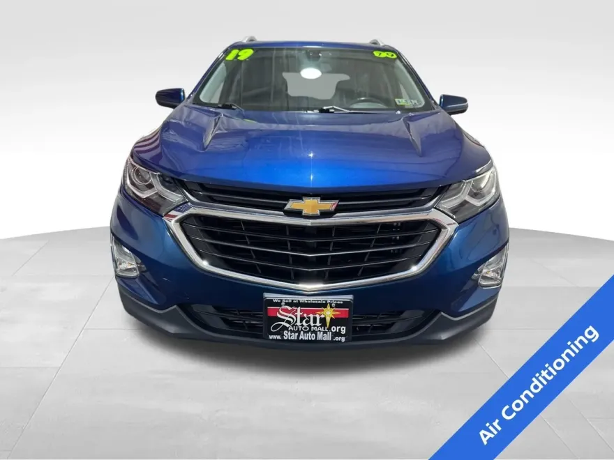 2019 Chevrolet Equinox LT photo 1