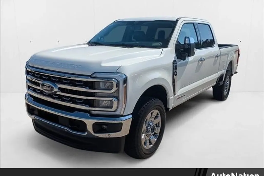 2025 Ford F-250 Lariat photo 1