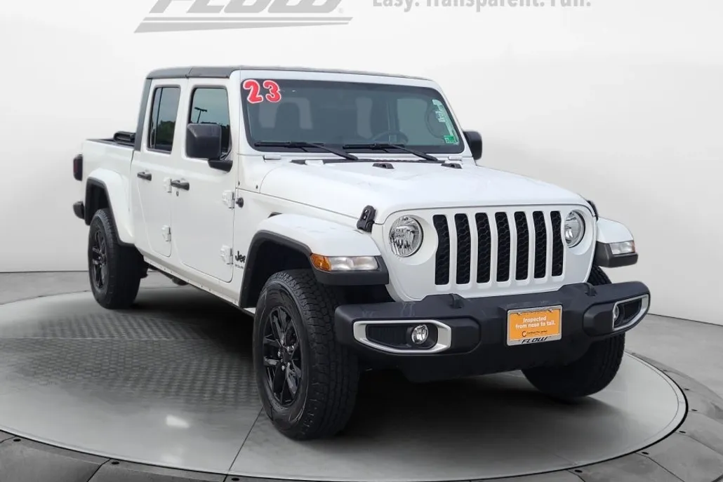 2023 Jeep Gladiator Sport S photo 1