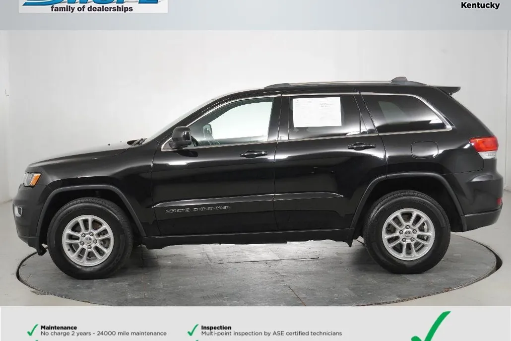 2019 Jeep Grand Cherokee Laredo E photo 1