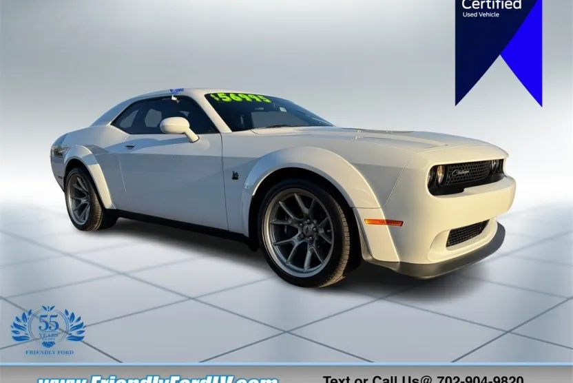 2023 Dodge Challenger R/T Scat Pack Widebody photo 1