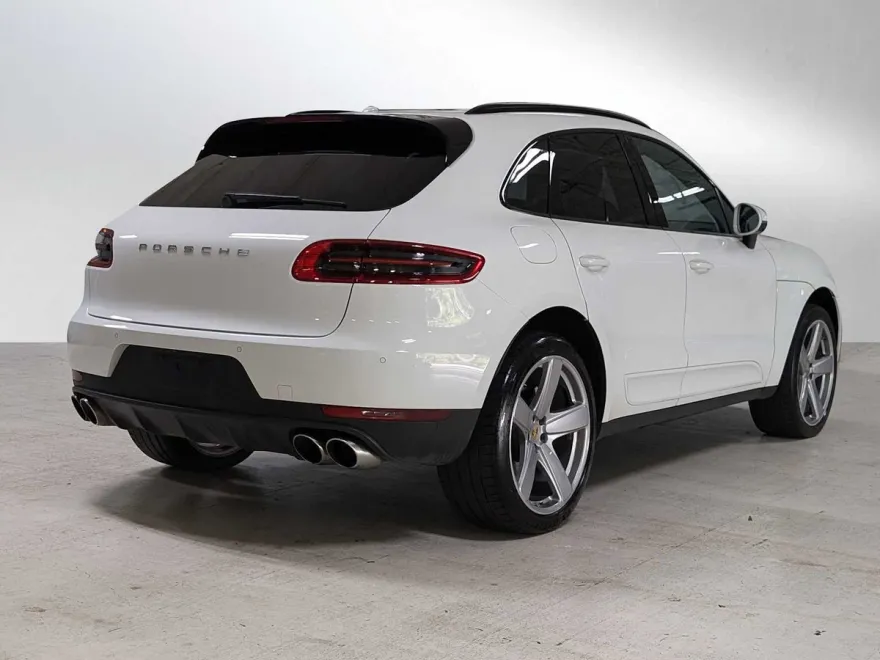 2018 Porsche Macan S photo 1