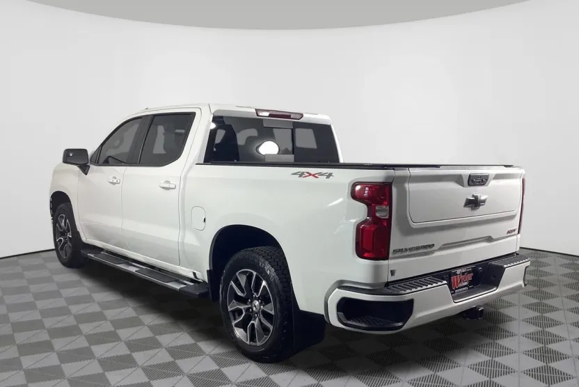 2021 Chevrolet Silverado 1500 RST photo 1