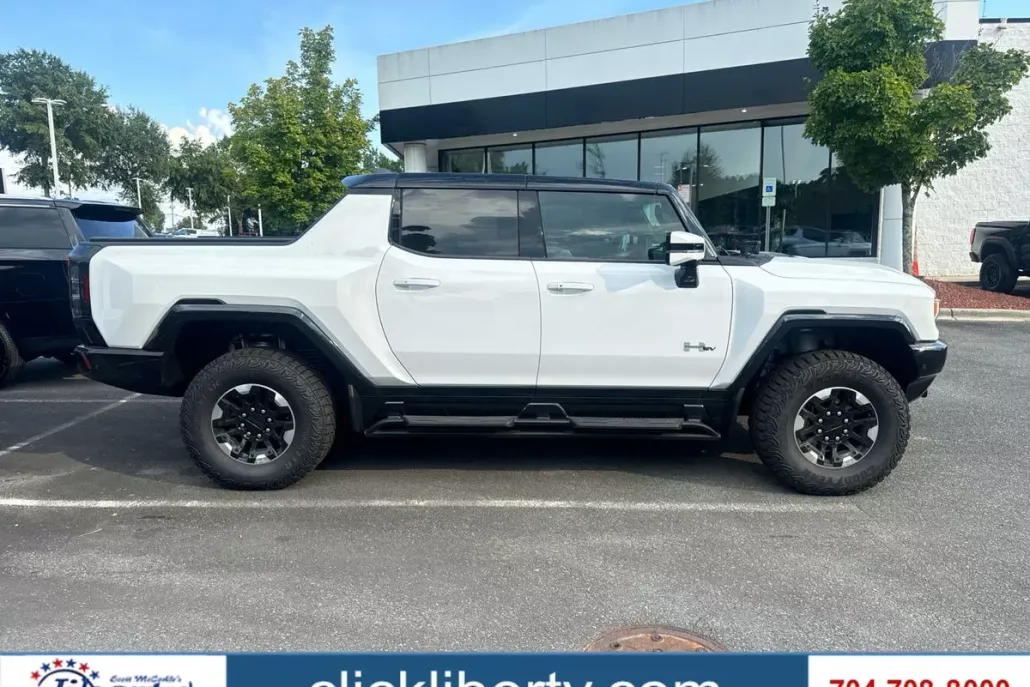 2023 Gmc Hummer EV Pickup photo 1