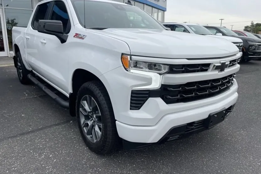 2025 Chevrolet Silverado 1500 RST photo 1