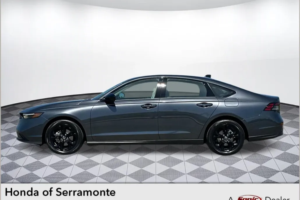 2025 Honda Accord SE photo 1