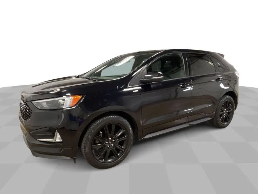 2020 Ford Edge ST photo 1