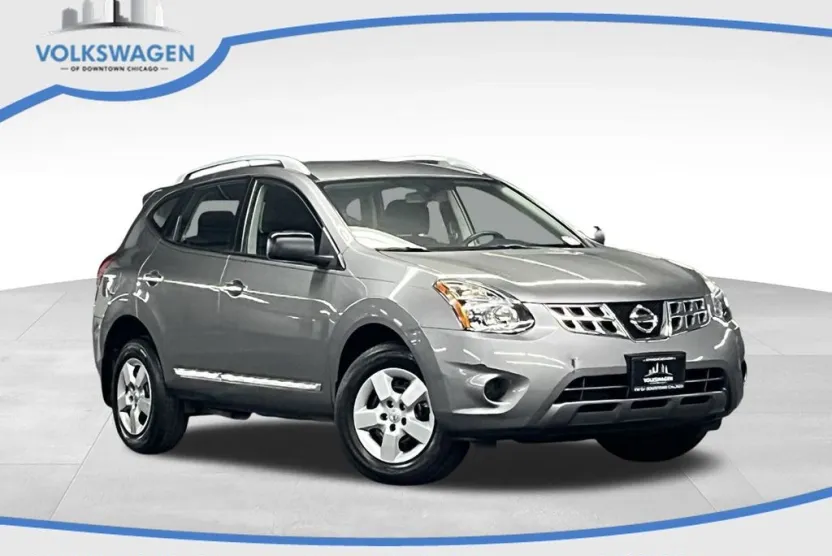 2015 Nissan Rogue Select S photo 1