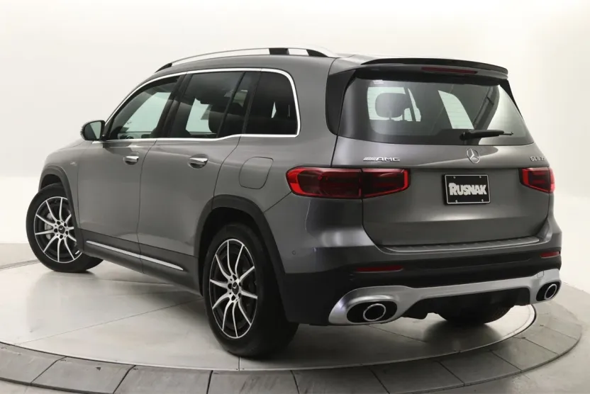 2025 Mercedes Benz GLB 35 AMG photo 1