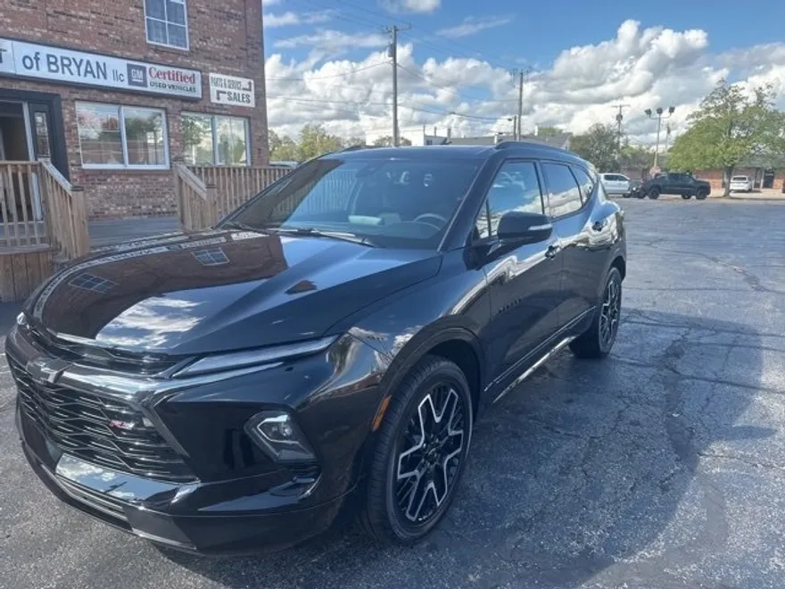 2025 Chevrolet Blazer RS photo 1