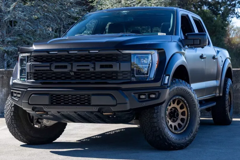 2022 Ford F-150 Raptor photo 1