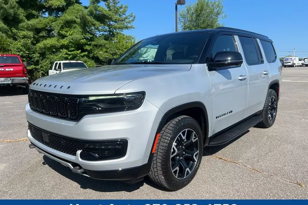 2025 Jeep Wagoneer Overland photo 1