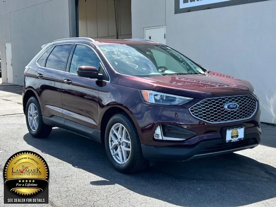 2023 Ford Edge SEL photo 1