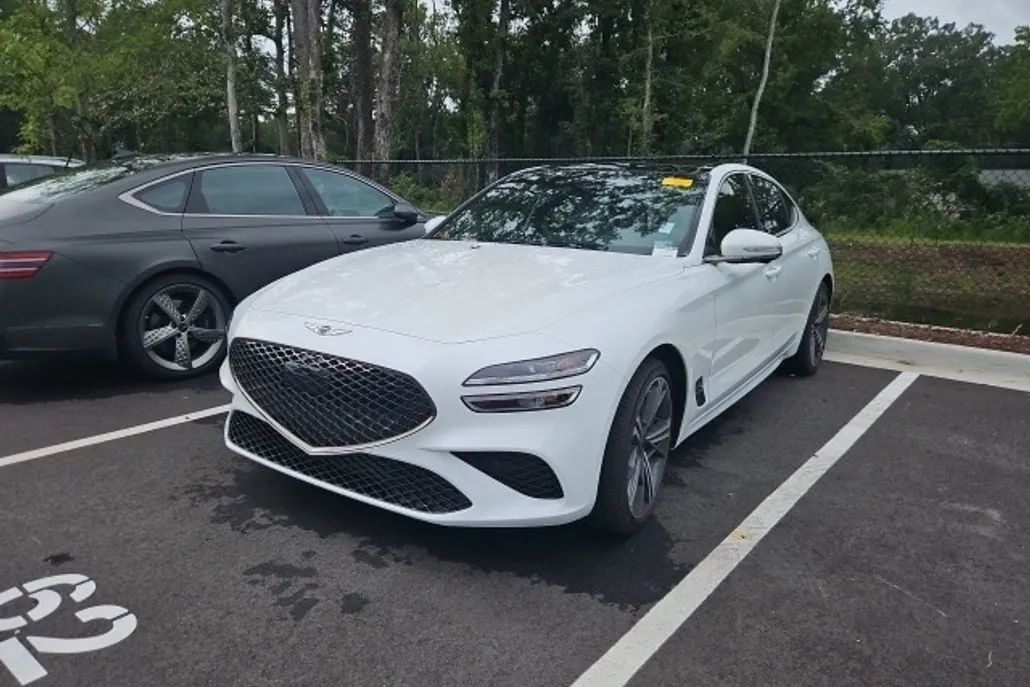 2025 Genesis G70 3.3T Sport Advanced photo 1