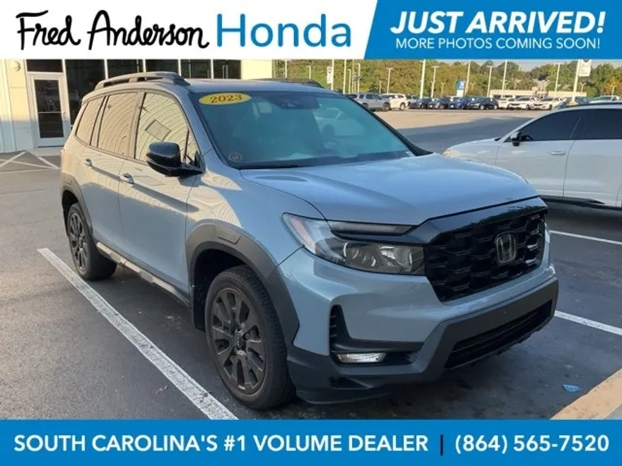 2023 Honda Passport Elite photo 1