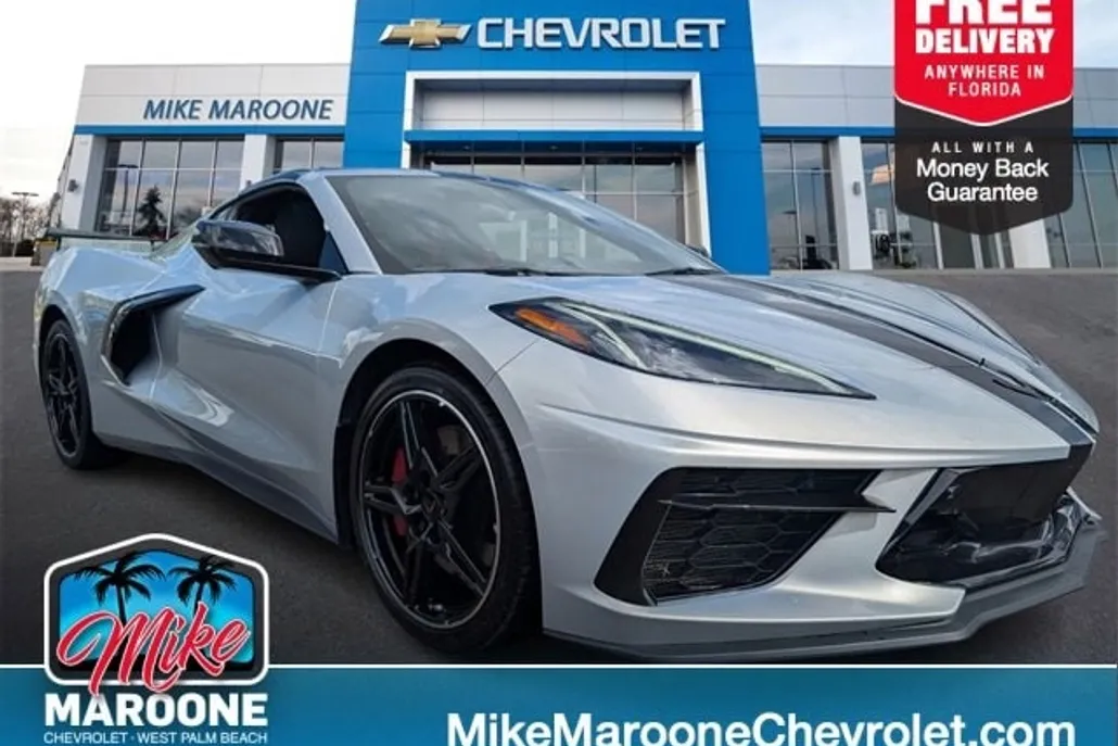 2023 Chevrolet Corvette Stingray 2LT photo 1