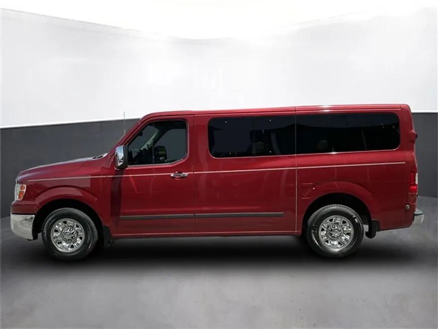 2019 Nissan NV3500 photo 1