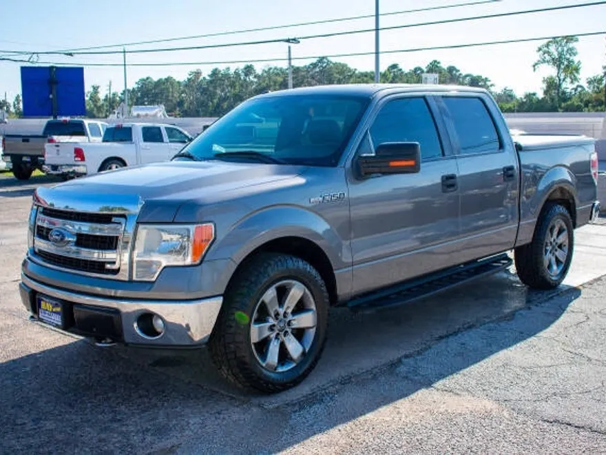 2014 Ford F-150 Lariat photo 1