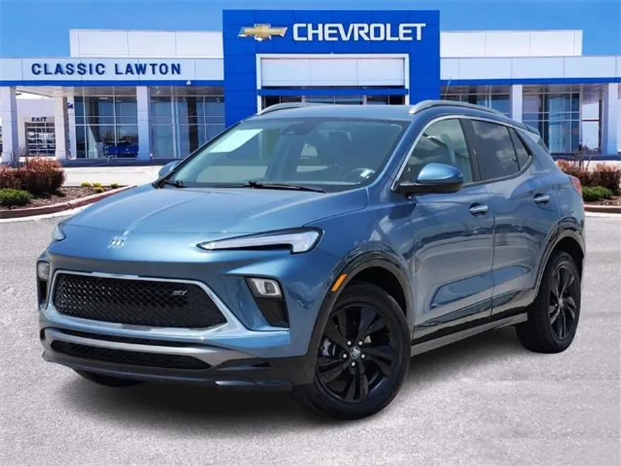2024 Buick Encore GX Sport Touring photo 1
