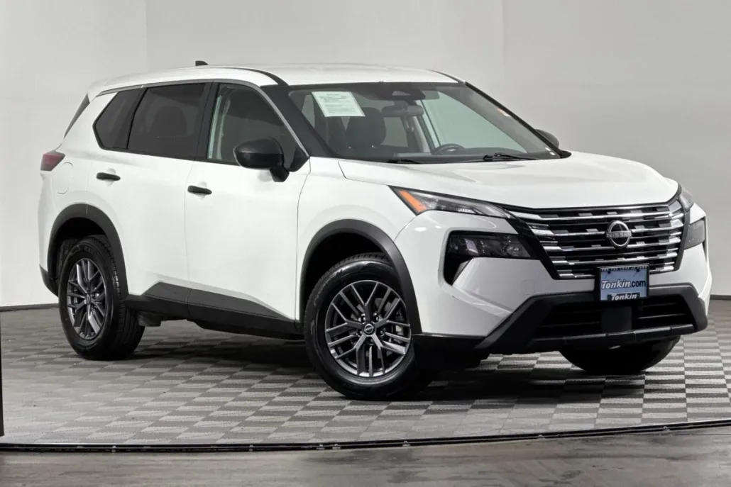 2024 Nissan Rogue S photo 1