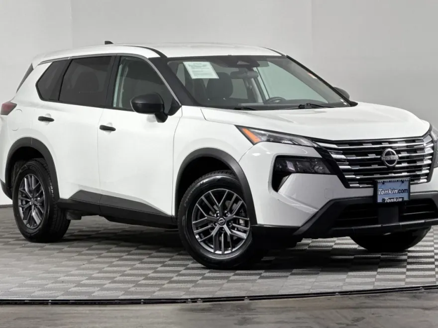 2024 Nissan Rogue S photo 1