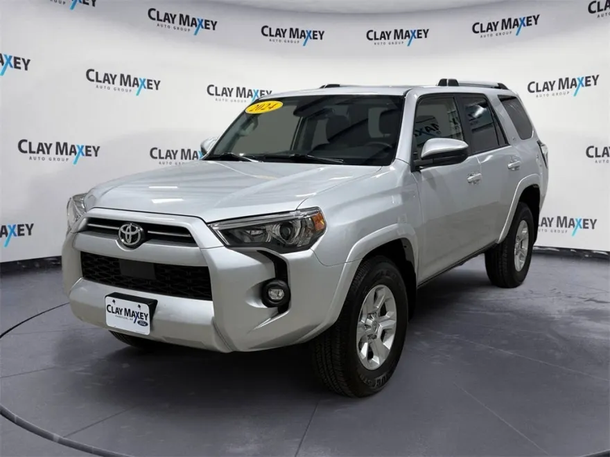 2024 Toyota 4Runner SR5 photo 1