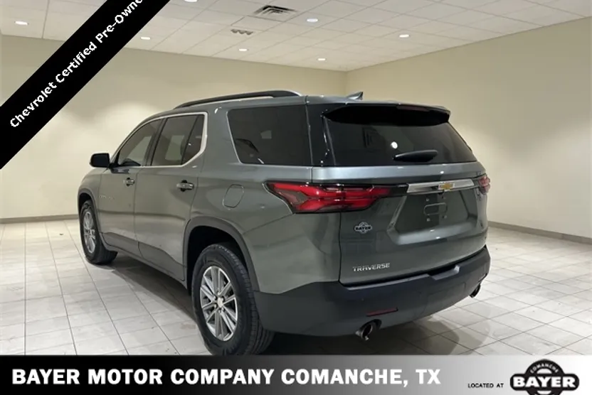 2022 Chevrolet Traverse Leather photo 1