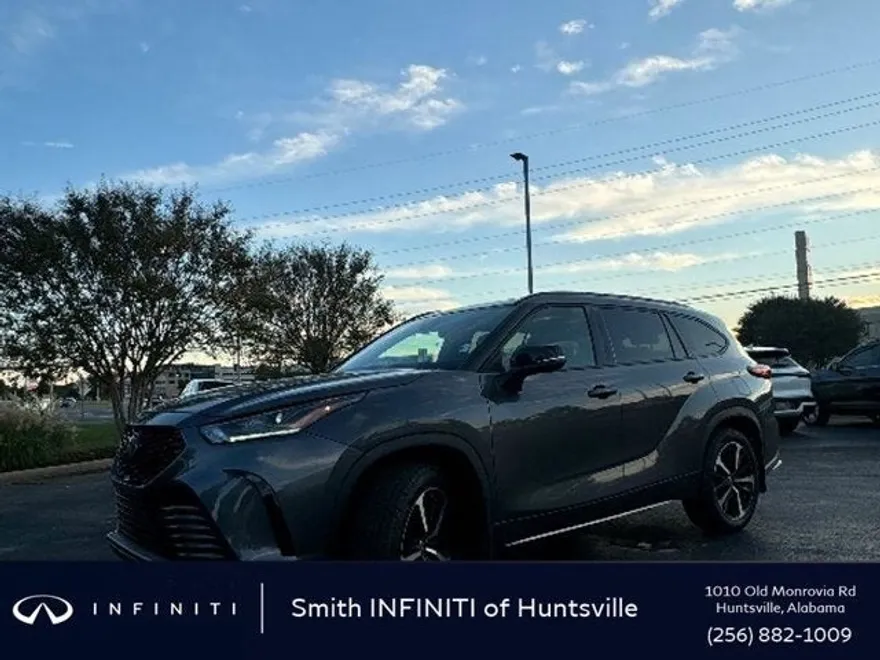 2022 Toyota Highlander XSE photo 1