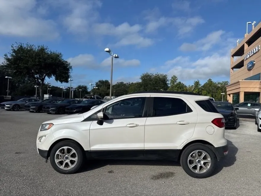 2020 Ford EcoSport SE photo 1