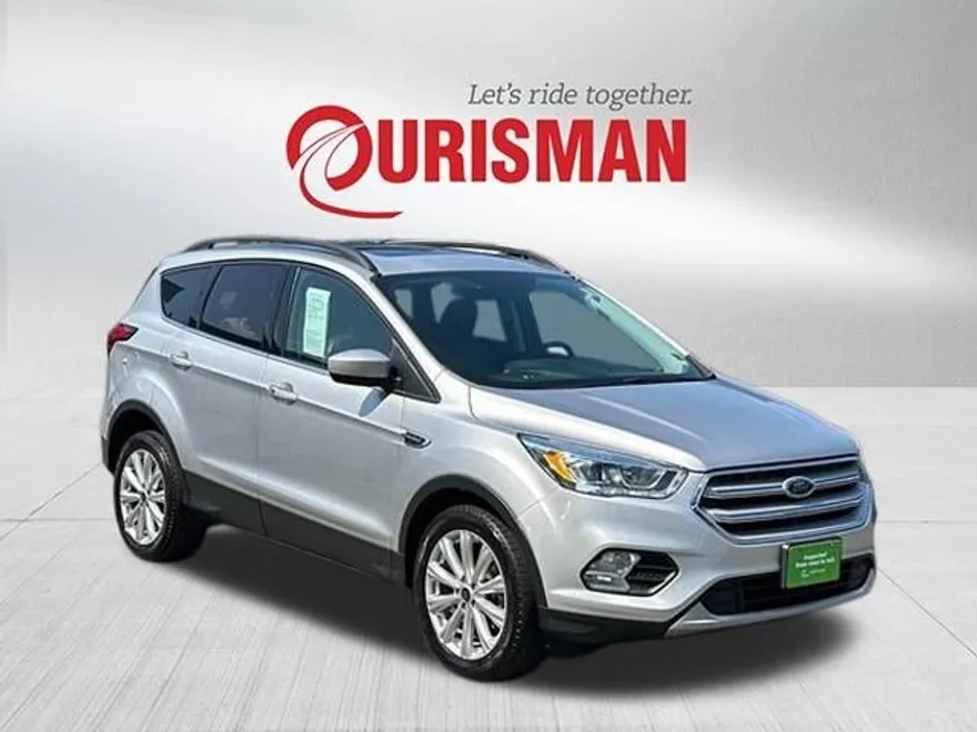 2019 Ford Escape SEL photo 1