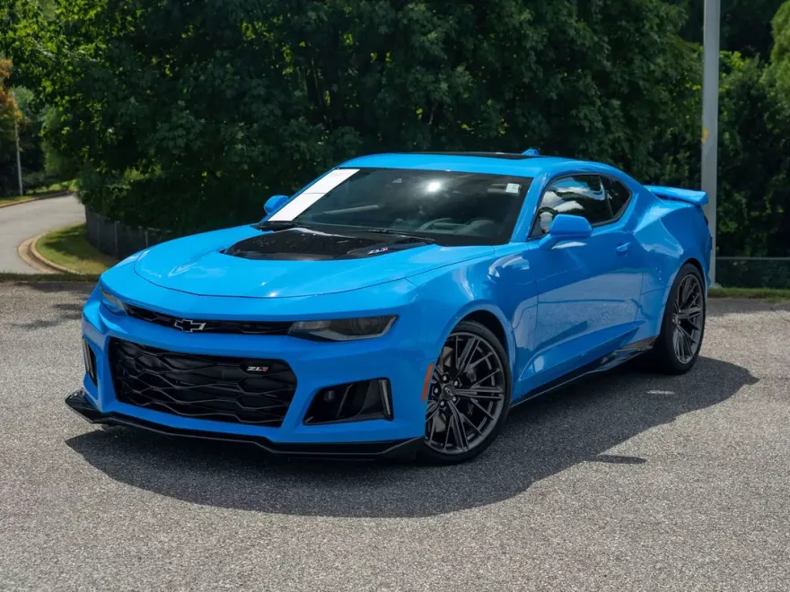 2023 Chevrolet Camaro ZL1 photo 1
