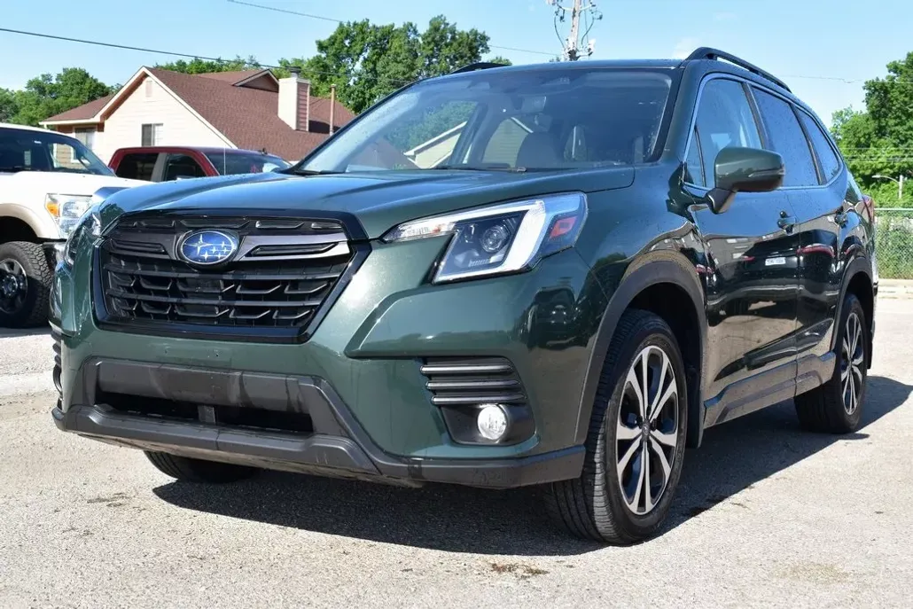 2022 Subaru Forester Limited photo 1